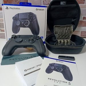 Nacon REVOLUTION 5 PRO